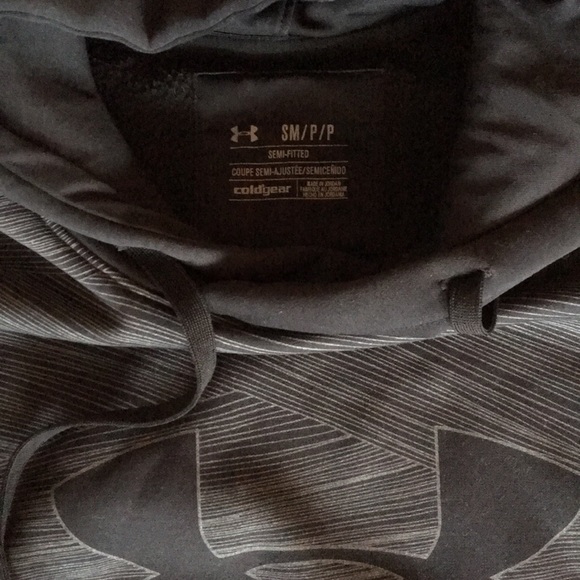 Under Armour coldgear hoodie - Picture 2 of 3